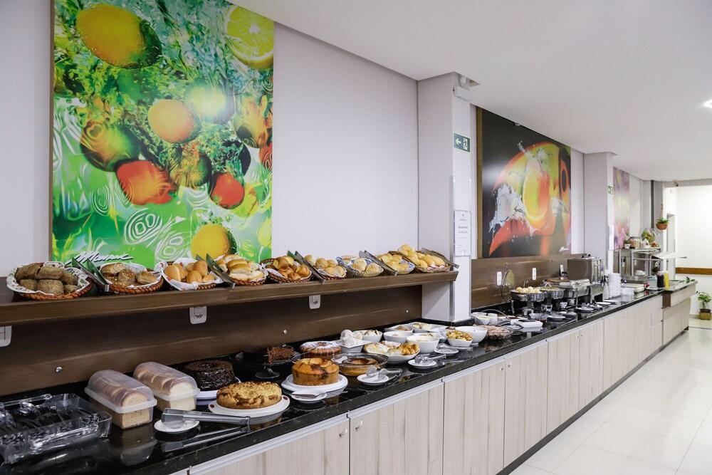 פוז דו איגואסו Hotel Trevita Foz מראה חיצוני תמונה