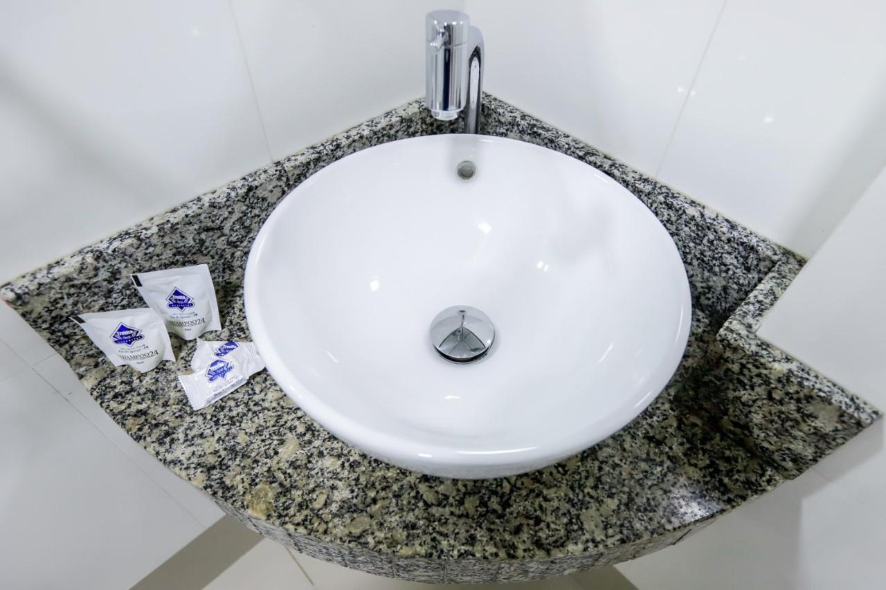 פוז דו איגואסו Hotel Trevita Foz מראה חיצוני תמונה